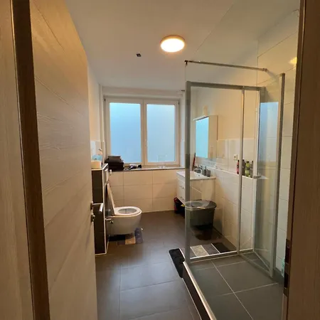 Appartement 1 *